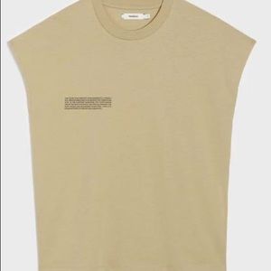 Pangaia crop shoulder tee in Sahara Sand size L NWT